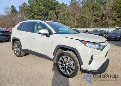 2021 Toyota Rav4 Xle Premium из США, поврежденный, VIN 2T3C1RFV7MW152277